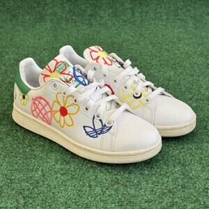 Adidas Stan Smith Large Doodles Size 5 1/2 FX5653 Women's Shoes White